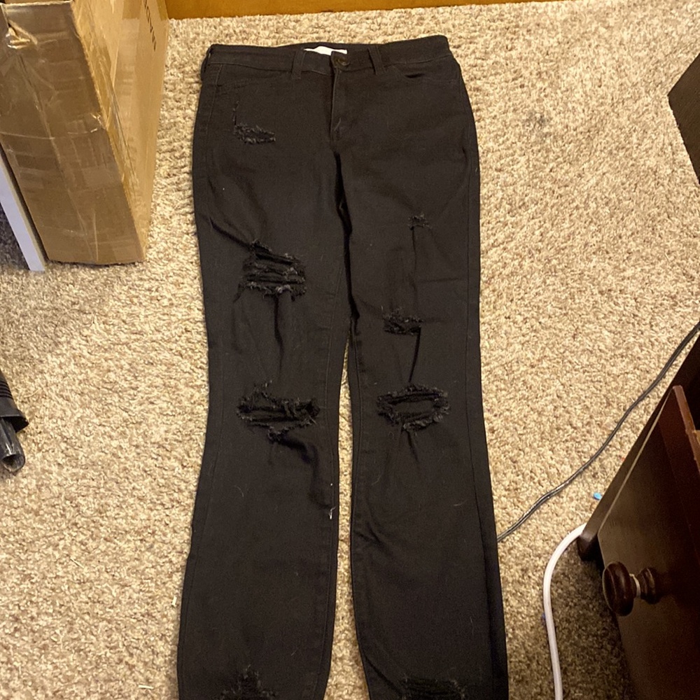 SO black ripped jeans, only been worn once